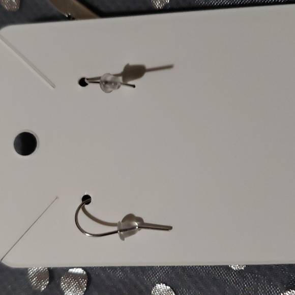 Silver toned dagger earrings - Picture 3 of 4